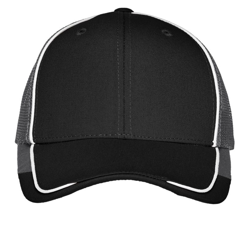 c904 blackwhitemagnet front